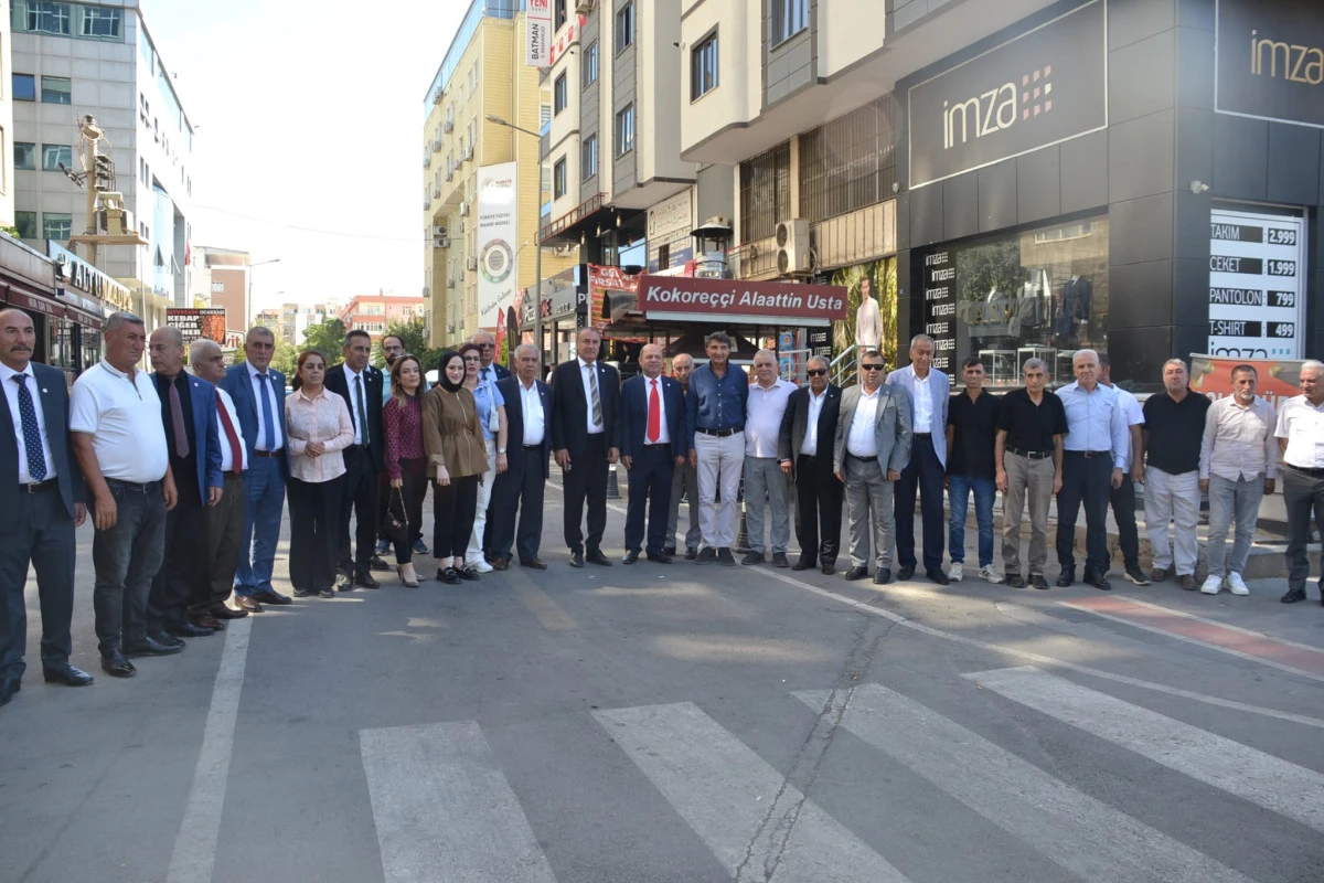 YENİ PARTİ BATMAN&rsquo;DA SAHAYA İNDİ: "700 BİNE YAKIN &Uuml;YEMİZ VAR"