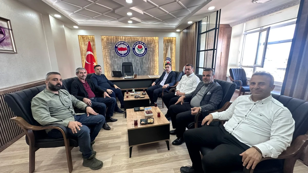 Yeniden Refah Partisi Batman İl Teşkilatından Eğitim-Bir-Sen&rsquo;e Hayırlı Olsun Ziyareti