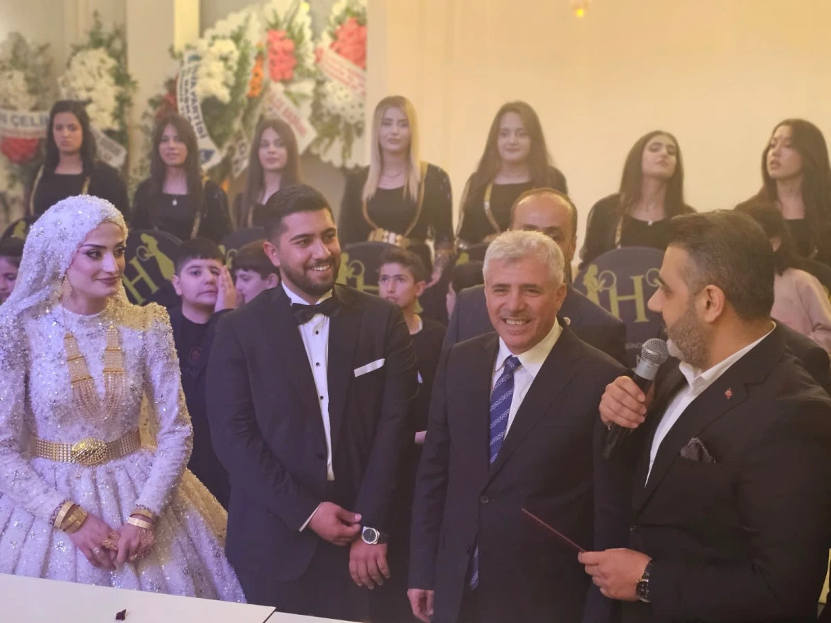 YILMAZ AİLESİNİN MUTLU G&Uuml;N&Uuml;